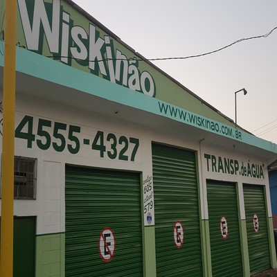 O que avaliar antes de escolher uma empresa de transporte de água potável